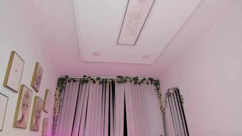 Onlyfans isa bella 23 online show from 02/20/25, 11:54