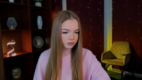 Bella online show from 04/09/26, 04:45