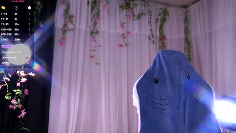 In instagran bel myangel online show from 04/14/26, 02:12