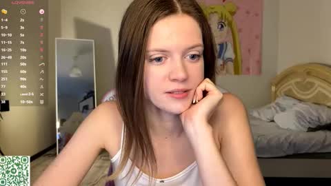 Snapshot of bella_gasp chatting on 11/26/25, 10:16 Jane online show from 11/26/25, 10:16