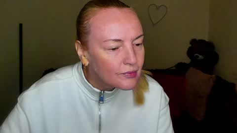 Bella online show from 03/31/26, 11:21