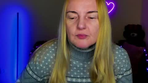 Bella online show from 04/21/26, 11:27