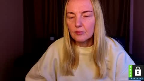 Bella online show from 04/23/26, 11:31