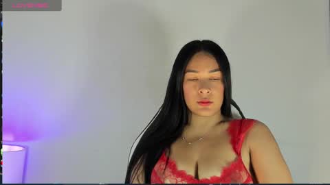 Laura online show from 02/28/25, 01:58