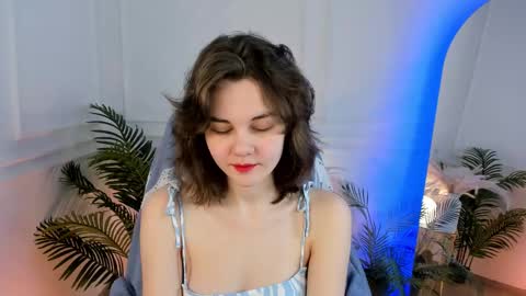 Snapshot of bella_hot_chilly chatting on 03/09/26, 07:34 Bella online show from 03/09/26, 07:34