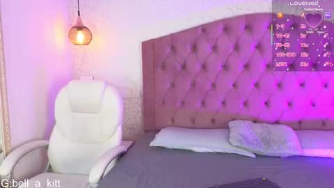 Bella online show from 11/11/25, 04:12