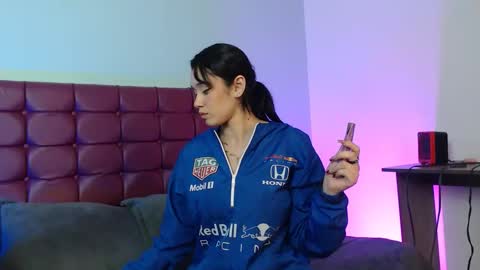 Valentina online show from 01/14/26, 02:39