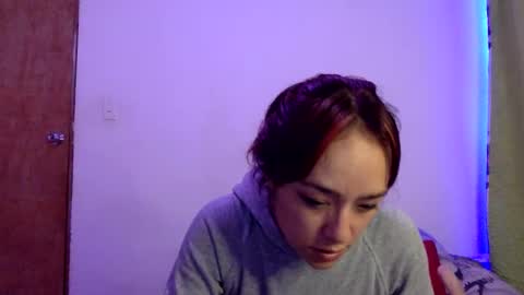 bella_mc online show from 12/03/25, 02:41