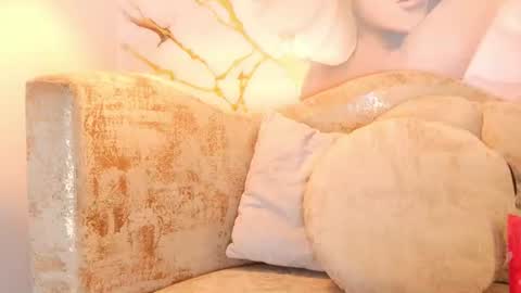BELLA online show from 07/12/26, 03:30