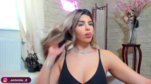 bella_posh online show from 02/04/26, 07:36