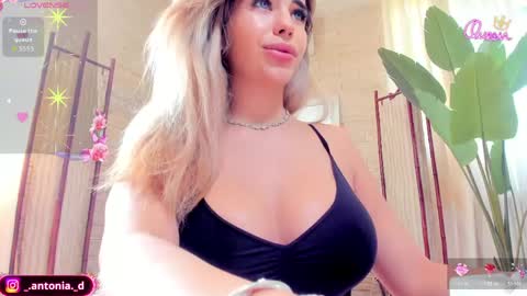 Snapshot of bella_posh chatting on 06/02/26, 06:37 bella_posh online show from 06/02/26, 06:37