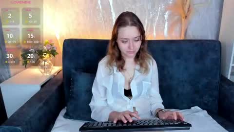 Linda Bella online show from 07/26/26, 01:14