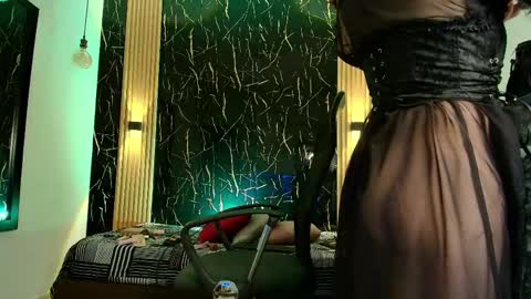     online show from 04/19/26, 09:17