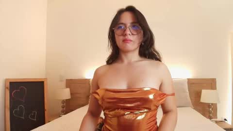 Bella online show from 03/20/26, 07:30