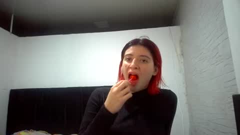 bella_thorne1999 online show from 07/04/26, 03:02