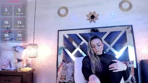 Snapshot of bella_volup chatting on 05/18/26, 11:38 bella_volup online show from 05/18/26, 11:38