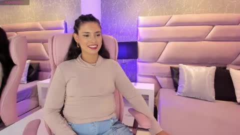 bellaagrace online show from 01/14/26, 04:18