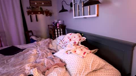 Roxy Rain online show from 02/21/25, 02:17