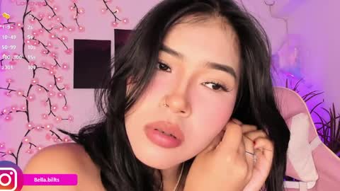 Bella online show from 04/11/26, 04:33