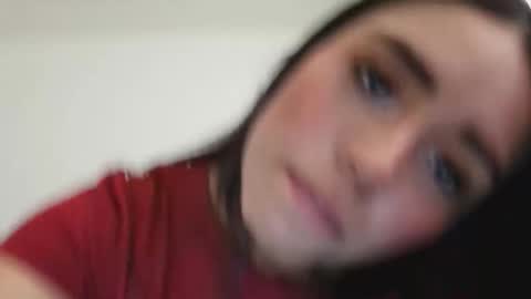 Snapshot of bellabliss123 chatting on 10/30/25, 10:10 bellabliss123 online show from 10/30/25, 10:10