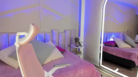 Snapshot of bellabm chatting on 11/12/25, 03:07 online show from 11/12/25, 03:07