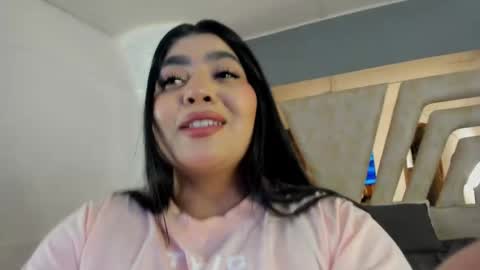 bellaboobs_ online show from 04/16/26, 08:42