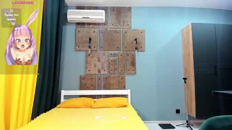 Bella online show from 02/12/25, 06:09