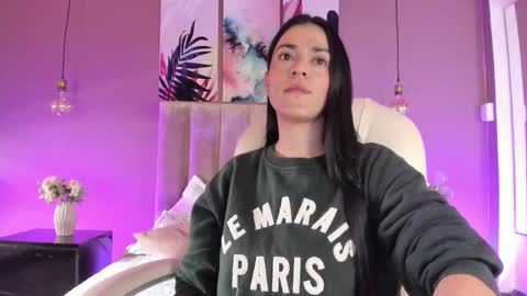 Bella Clair online show from 11/04/25, 03:55