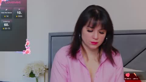 BellaHillss online show from 02/24/25, 08:17