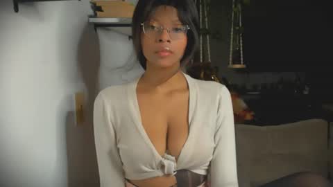 Bellah online show from 07/15/26, 12:05