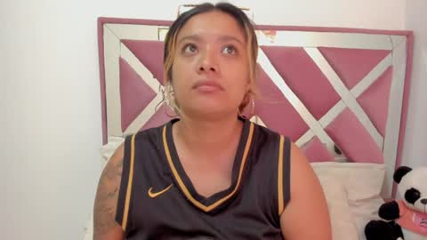 bellalumi online show from 04/03/26, 03:26