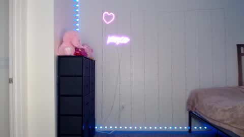 Bella Monroe online show from 02/02/25, 05:53