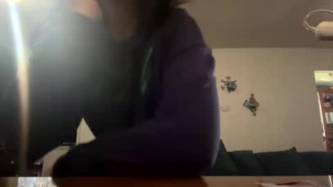 Snapshot of bellamoon89 chatting on 09/17/25, 06:20 Bella Moon online show from 09/17/25, 06:20