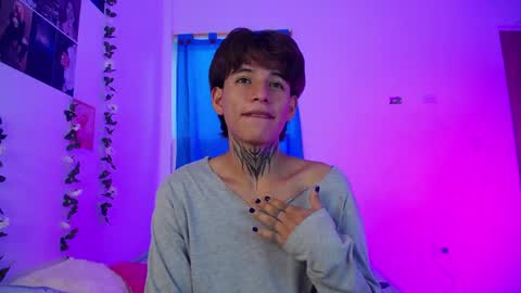 bellamy0955 online show from 04/22/26, 03:13