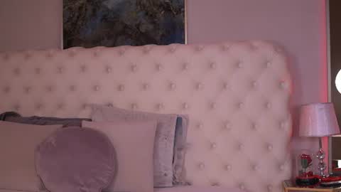 Snapshot of bellanoirre chatting on 07/05/26, 06:26 Bella online show from 07/05/26, 06:26