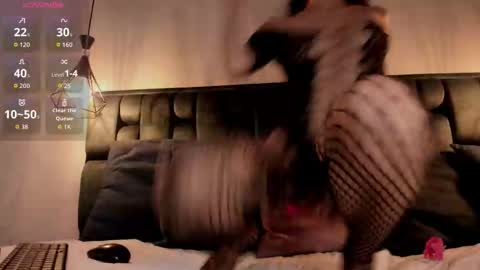 LUCIANA online show from 12/01/25, 01:49