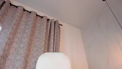 LUCIANA online show from 03/12/26, 09:54