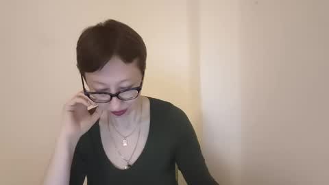 Emma online show from 06/05/26, 07:08
