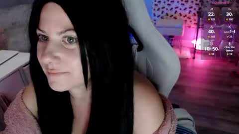 Snapshot of bellastar84 chatting on 07/23/26, 08:34 Starr40 online show from 07/23/26, 08:34