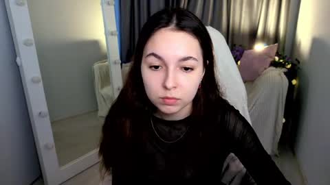 Bella online show from 04/04/26, 05:06