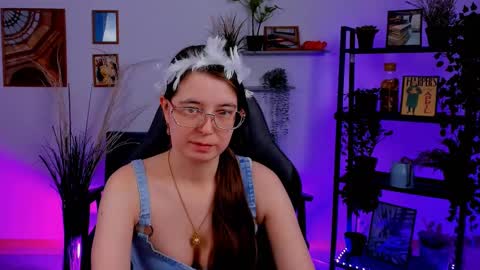 Bella. Ntmu online show from 02/01/25, 01:34