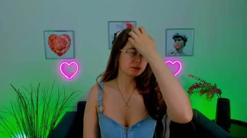 Bella. Ntmu online show from 02/21/25, 07:43