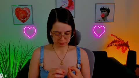 Bella. Ntmu online show from 02/28/25, 05:59