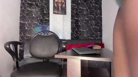  Isabella  Independent model online show from 01/26/25, 02:41