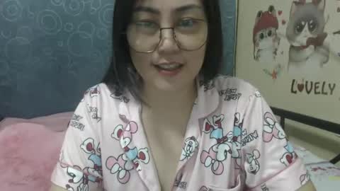 Bella online show from 01/21/25, 03:26