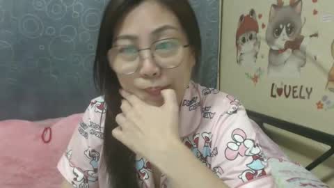 Bella online show from 01/25/25, 02:04