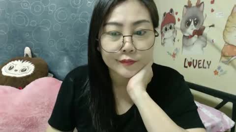 Bella online show from 01/31/25, 11:24