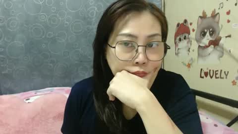 Bella online show from 03/08/25, 01:14