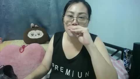 Bella online show from 11/30/25, 06:12