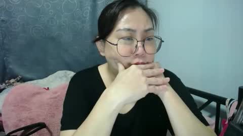 Bella online show from 02/15/26, 02:36